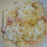 炊飯器で☆　パラパラ！レタスチャーハン☆